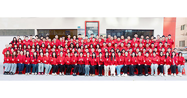 2024年一行全家福